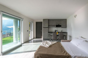 Mandello Studio - apartment with view and parking